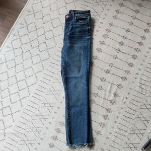 Evereve The Ever Straight Jeans size 25